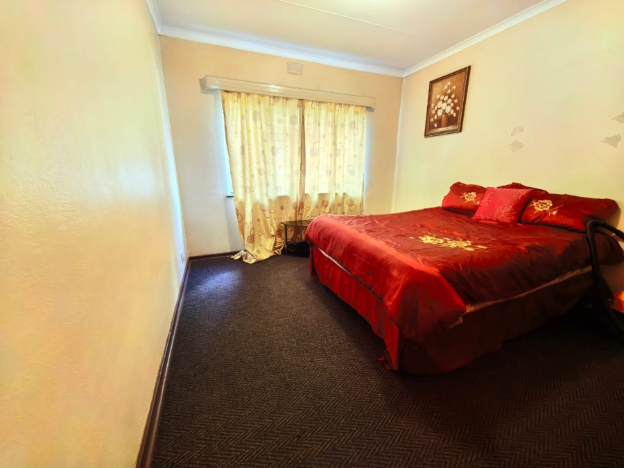 To Let 3 Bedroom Property for Rent in Vaalpark Free State